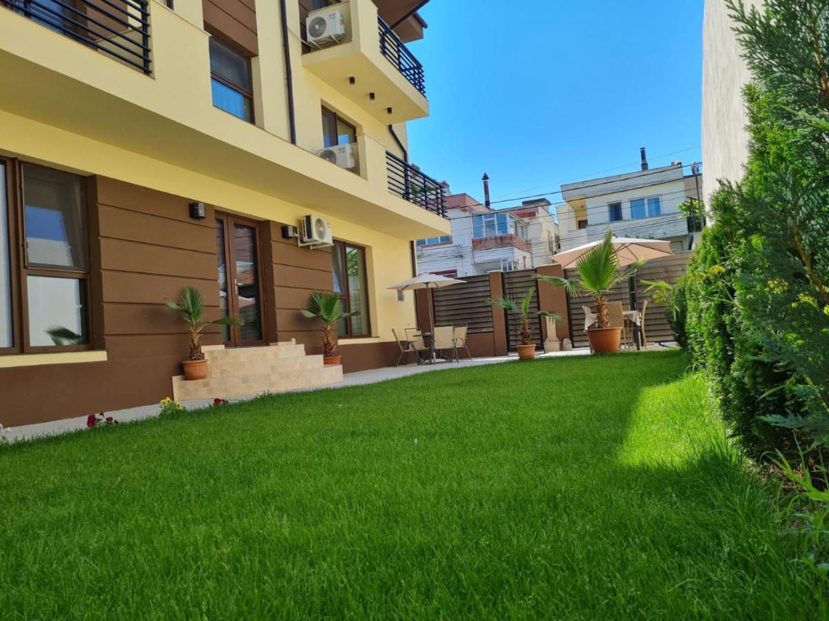 Vila Mrv Constanţa Exteriér fotografie