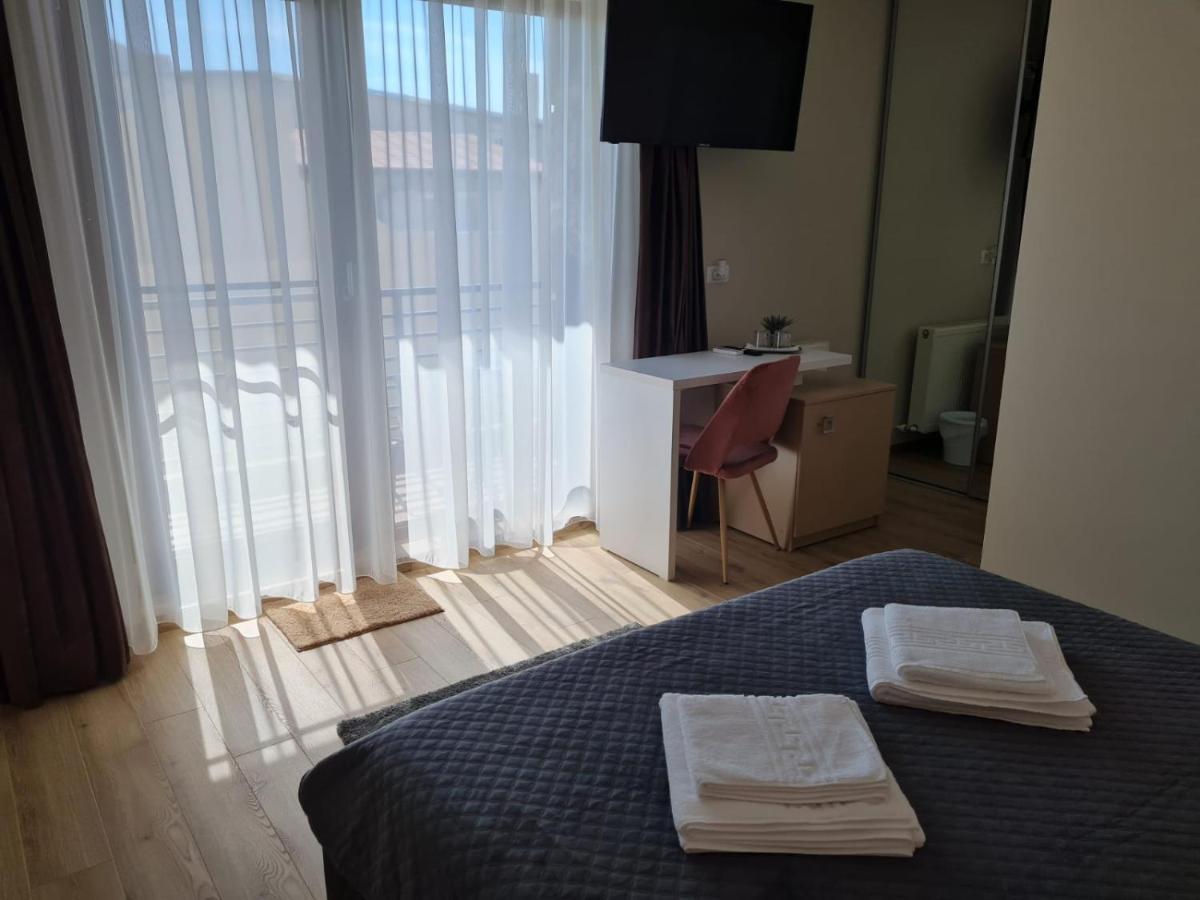 Vila Mrv Constanţa Exteriér fotografie