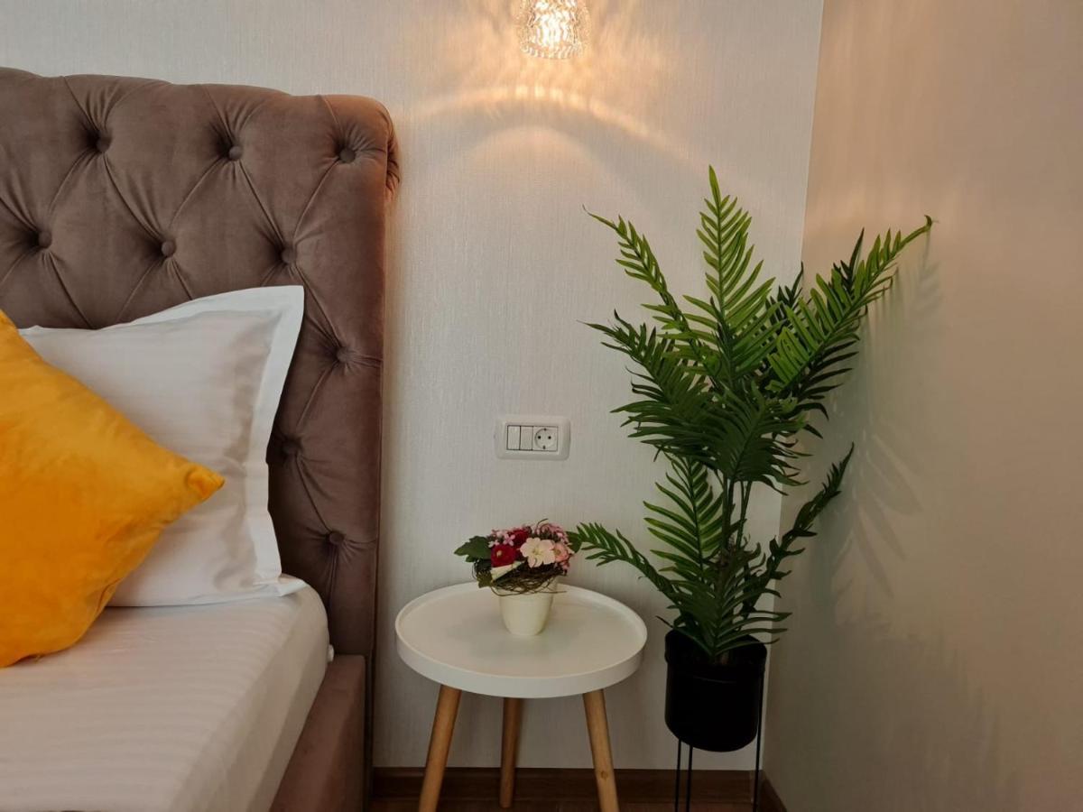 Vila Mrv Constanţa Exteriér fotografie