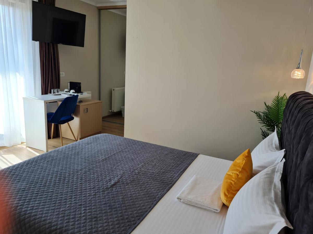 Vila Mrv Constanţa Exteriér fotografie
